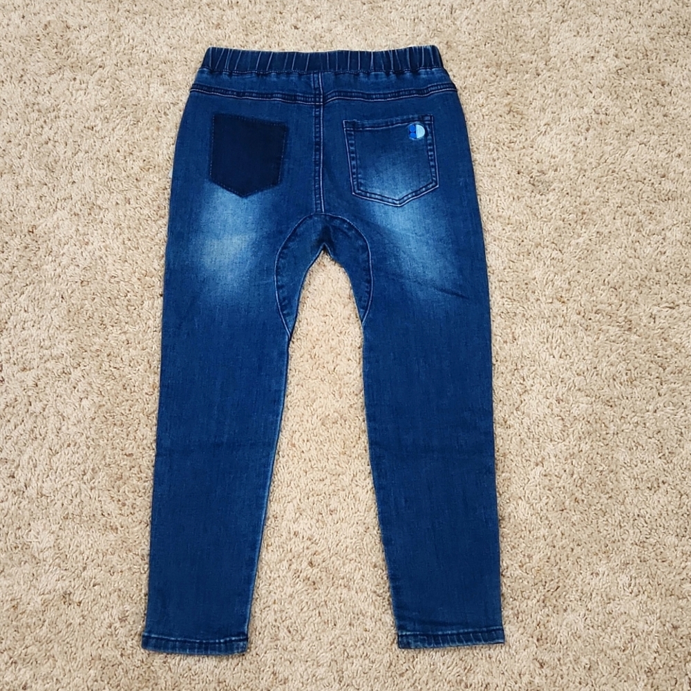 Blue Jeans - Picture 3 of 8